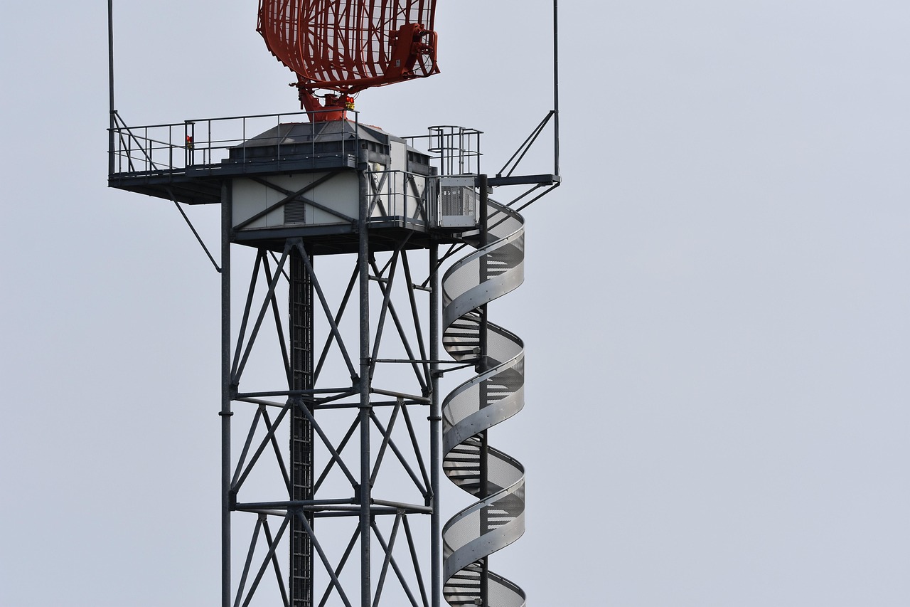 airport-radar-6599449_1280
